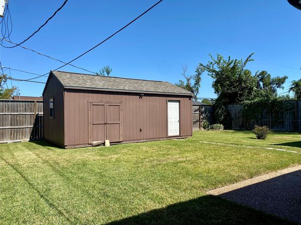 14131 Woodforest Boulevard, Houston TX 77015