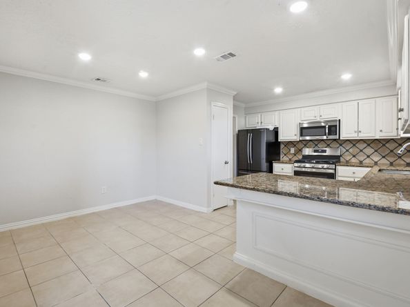 9203 Kirkmont Drive, Houston TX 77089