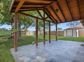 9203 Kirkmont Drive, Houston TX 77089