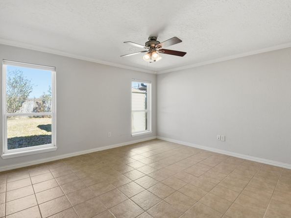 9203 Kirkmont Drive, Houston TX 77089