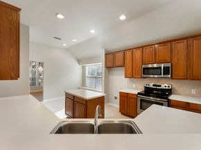 138 S Veranda Ridge Drive, The Woodlands TX 77382