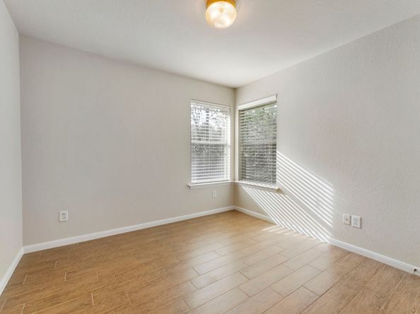 138 S Veranda Ridge Drive, The Woodlands TX 77382