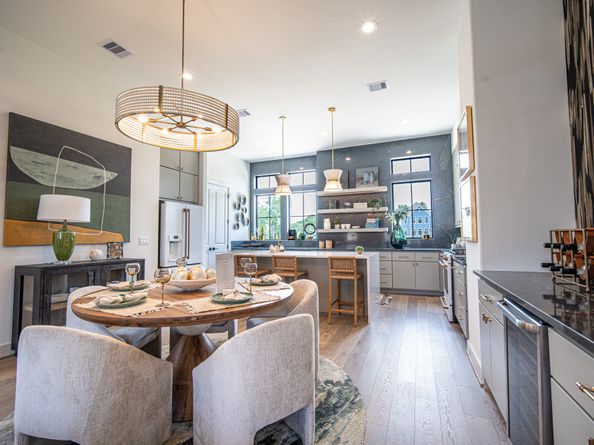 1715 Bologna Lane, Houston TX 77055