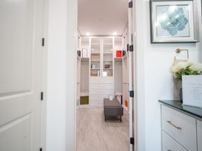 1715 Bologna Lane, Houston TX 77055