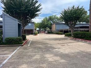 6202 Skyline Drive 7, Houston TX 77057