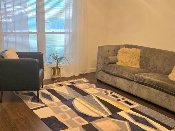 6202 Skyline Drive 7, Houston TX 77057