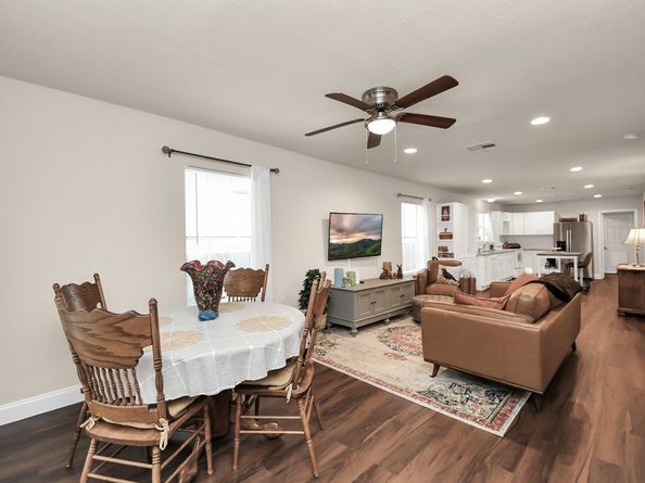 7711 Avenue L, Houston TX 77012