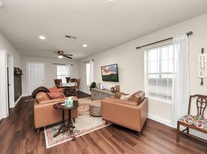 7711 Avenue L, Houston TX 77012