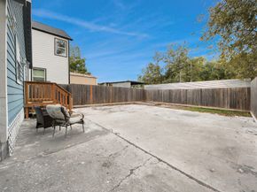 7711 Avenue L, Houston TX 77012