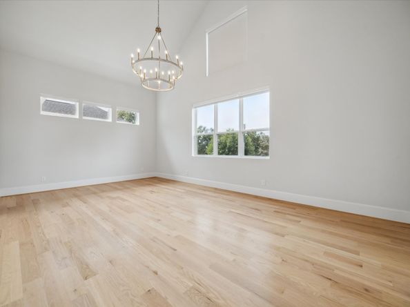 2202 Hewitt Drive, Houston TX 77018