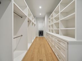 2202 Hewitt Drive, Houston TX 77018