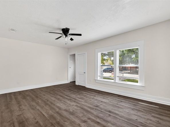 1511 Scharpe Street Street, Houston TX 77023