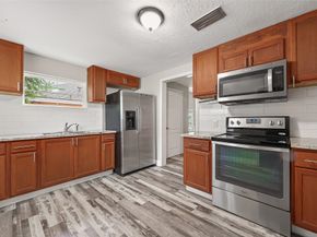 1511 Scharpe Street Street, Houston TX 77023