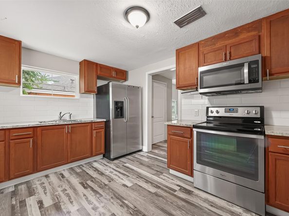 1511 Scharpe Street Street, Houston TX 77023