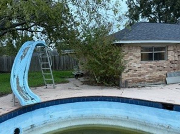 1023 Twinbrooke Drive, Houston TX 77088