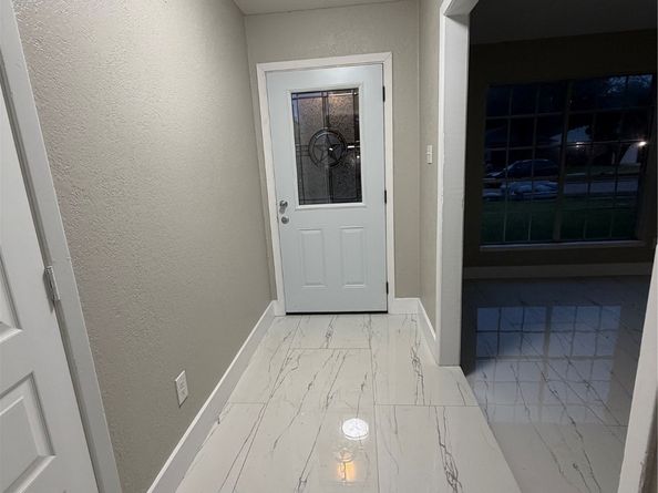 1023 Twinbrooke Drive, Houston TX 77088