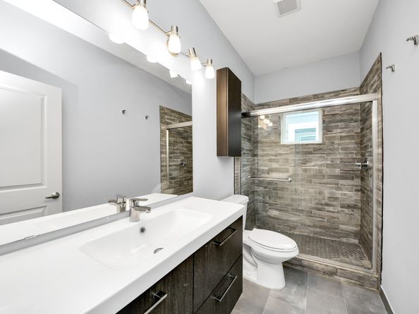 119 E 32 Street, Houston TX 77018