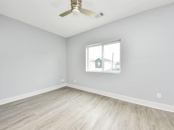 119 E 32 Street, Houston TX 77018