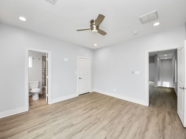 119 E 32 Street, Houston TX 77018