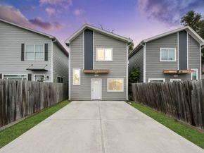 119 E 32 Street, Houston TX 77018
