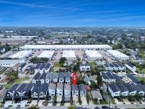 119 E 32 Street, Houston TX 77018