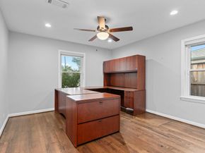 6423 Pineshade Lane, Houston TX 77008