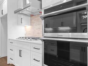 6423 Pineshade Lane, Houston TX 77008