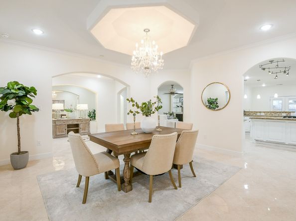 404 Moss Street, Houston TX 77009