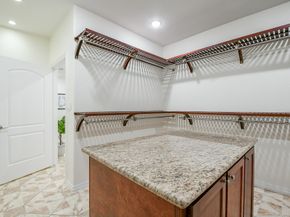 404 Moss Street, Houston TX 77009