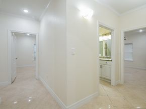 404 Moss Street, Houston TX 77009