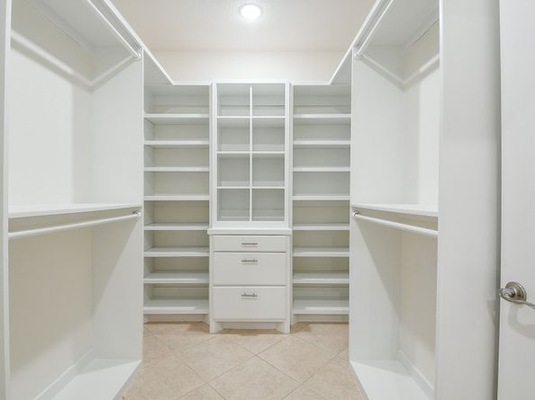 404 Moss Street, Houston TX 77009