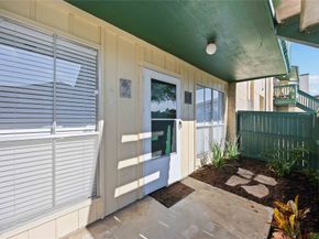 1516 Bay Area Boulevard Q3, Houston TX 77058