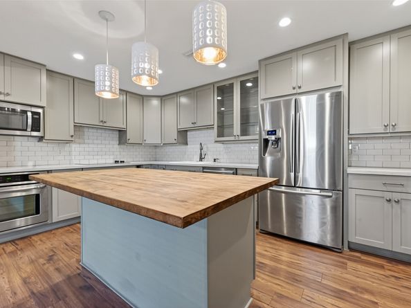 12800 Briar Forest Drive 129, Houston TX 77077