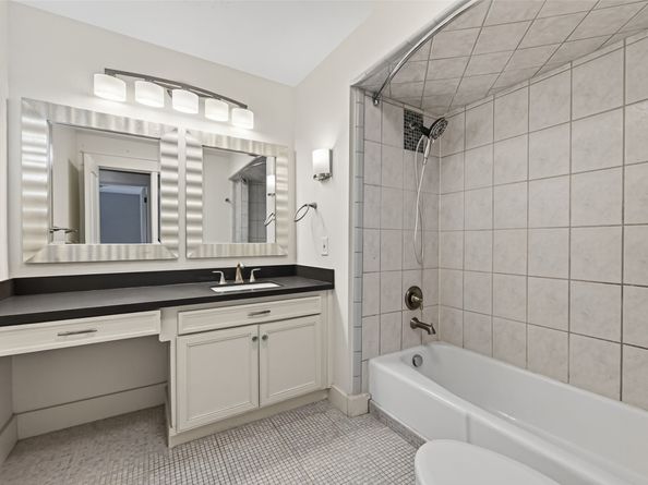 12800 Briar Forest Drive 129, Houston TX 77077