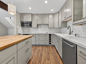 12800 Briar Forest Drive 129, Houston TX 77077