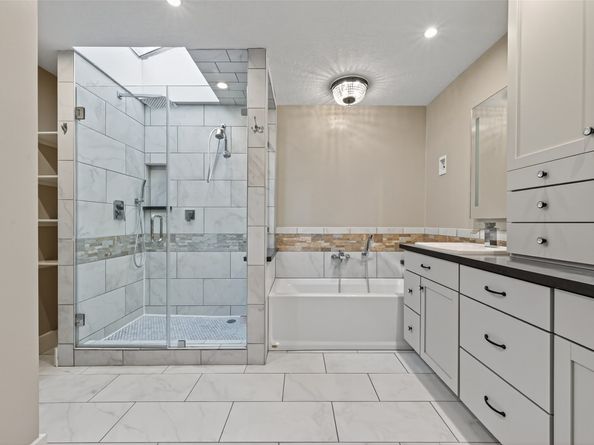 12800 Briar Forest Drive 129, Houston TX 77077