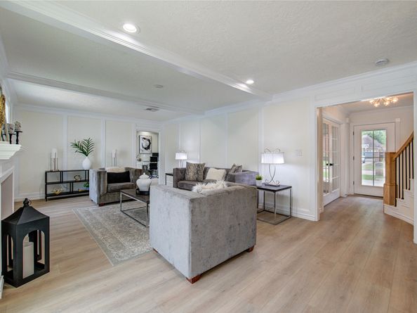 1519 Hannington Drive, Katy TX 77450