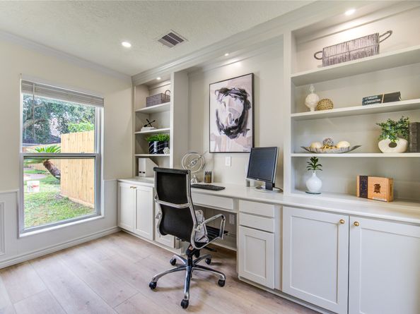 1519 Hannington Drive, Katy TX 77450