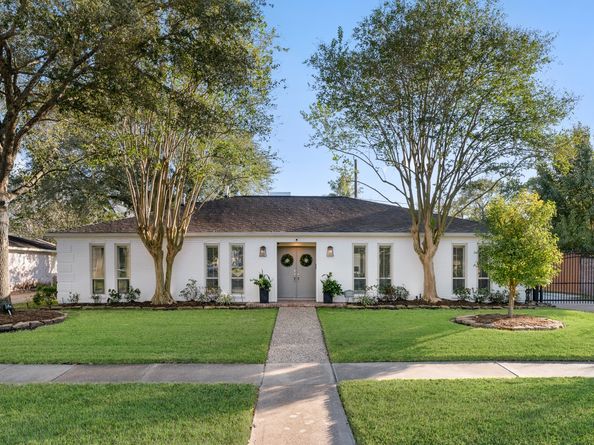 10703 Deerwood Road, Houston TX 77042