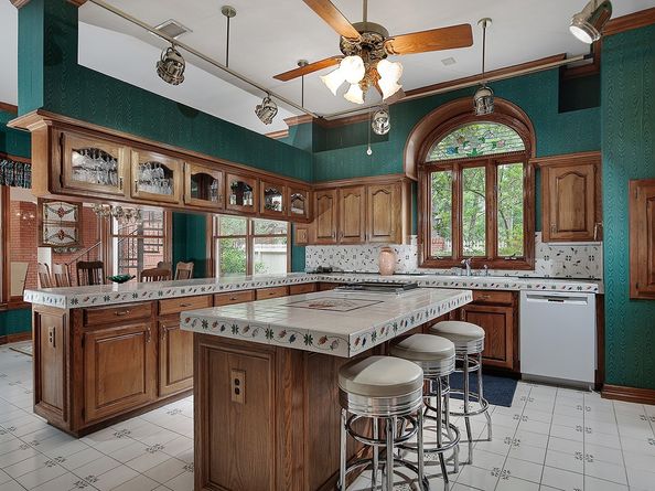 50 Watertree Drive, The Woodlands TX 77380
