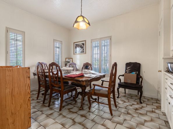 3620 S Macgregor Way, Houston TX 77021