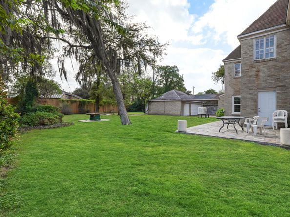 3620 S Macgregor Way, Houston TX 77021