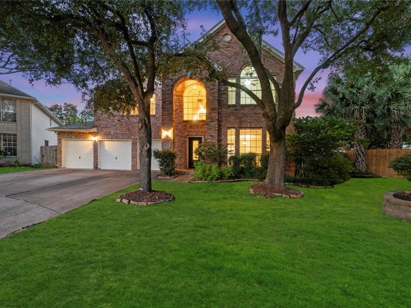 8330 Morning Dawn Drive, Houston TX 77095