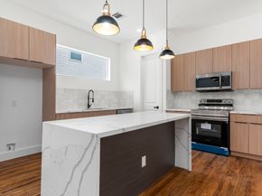 3405 Baer Street, Houston TX 77020