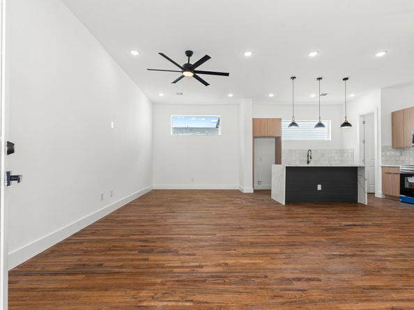 3405 Baer Street, Houston TX 77020