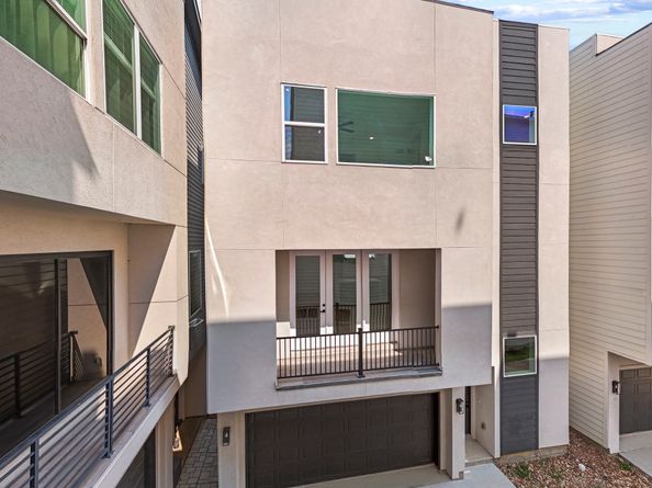 3405 Baer Street, Houston TX 77020