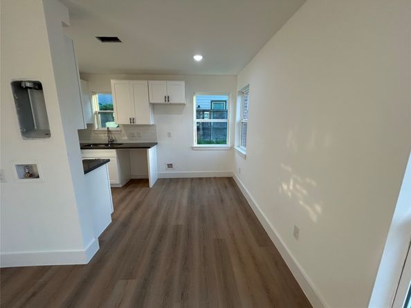 2607 live oak st, Houston TX 77004