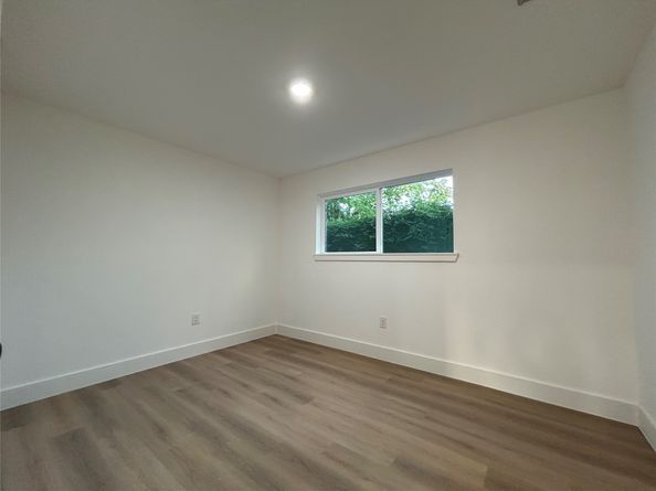 2607 live oak st, Houston TX 77004