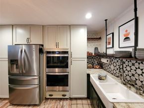 1718 Welch Street C, Houston TX 77006