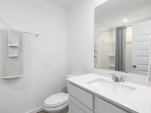 7709 Inwood Hills Lane, Houston TX 77088